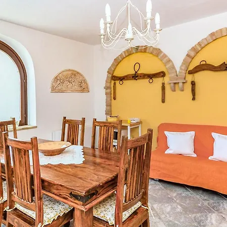 Willa Centrale Fontenoce Sleeps 4 Pool Wifi Cascina Moiani