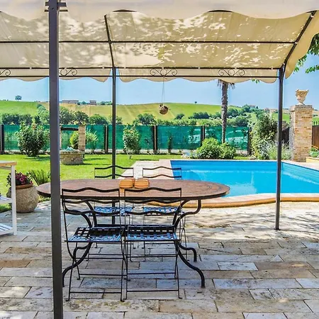 Centrale Fontenoce Sleeps 4 Pool Wifi فيلة *